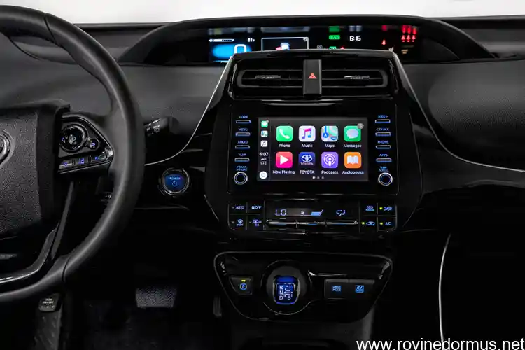 how to install apple carplay in toyota prius 2012