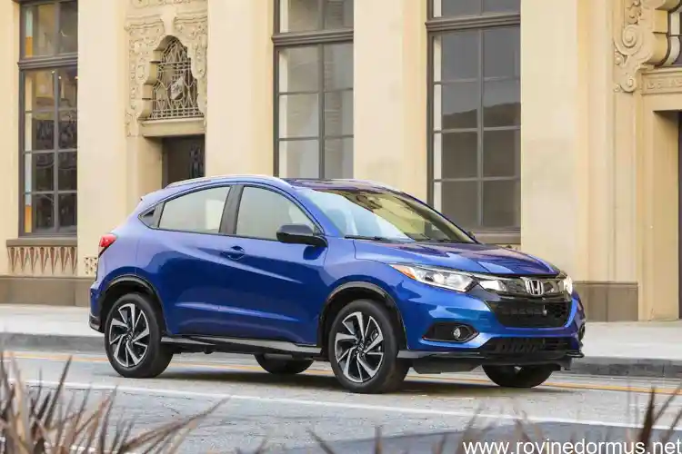 is the hrv all wheel drive