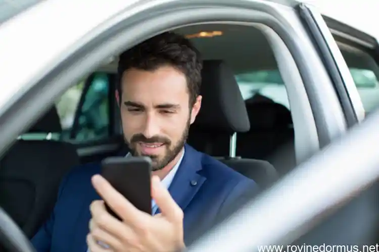 how to check tire pressure on toyota app