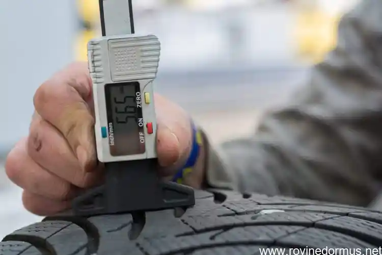 how to check tire pressure on toyota app